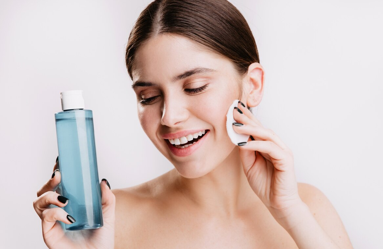 Toner membantu menyeimbangkan pH